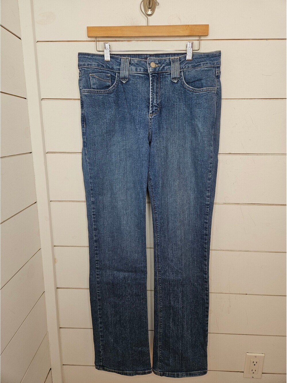 NYDJ Not Your Daughter's Jeans size 12 blue denim medium wash straight leg jeans